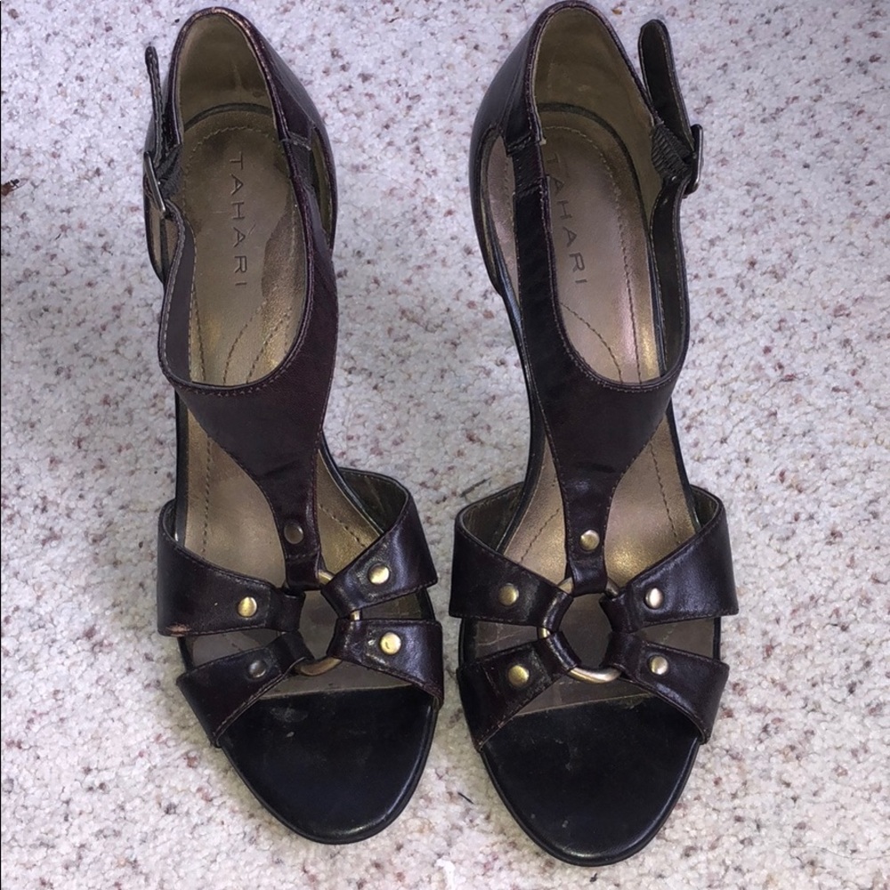 Tahari heels